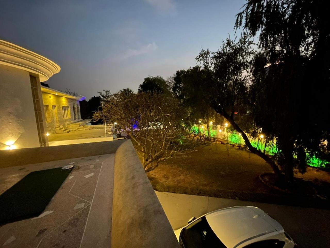 Laca Sa Lodge Opp Canturus Mall Islamabad Exterior photo